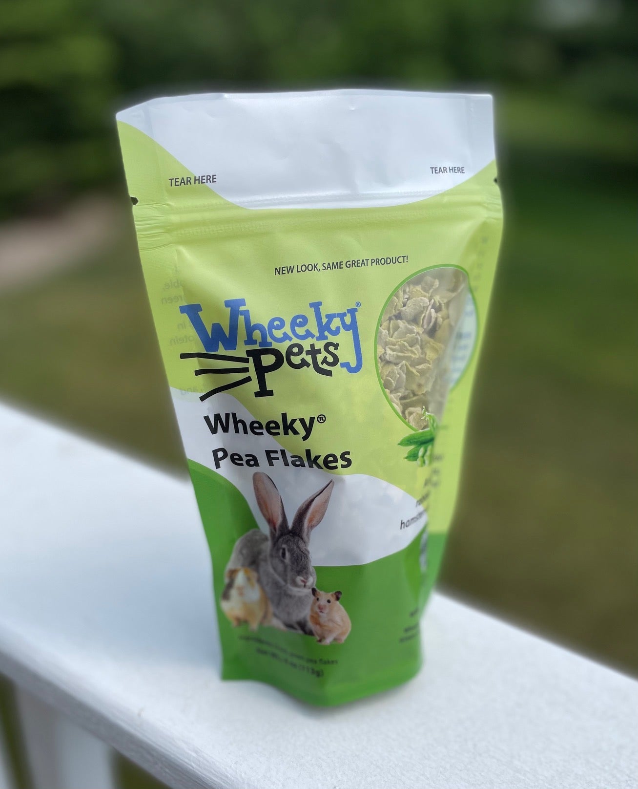 Wheeky Pea Flakes for Rabbits Guinea Pigs Hamsters All Natural 4 oz Wheeky Pets Wheeky Pets We love our customers and their pets